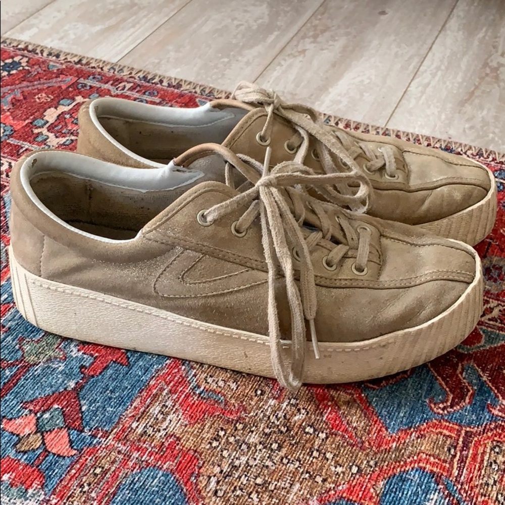 Tretorn sneakers